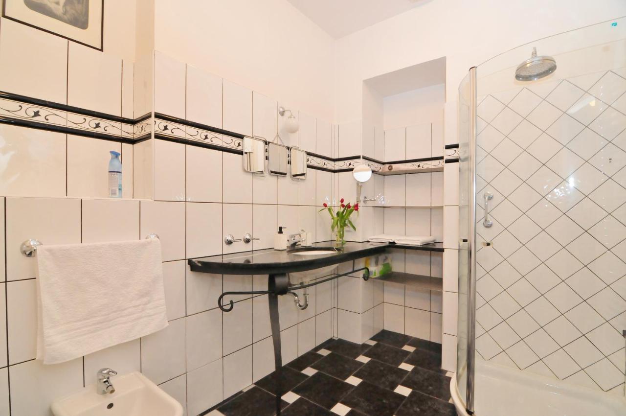 Old Town Cozy Luxury In Heart Of Apartment Prague